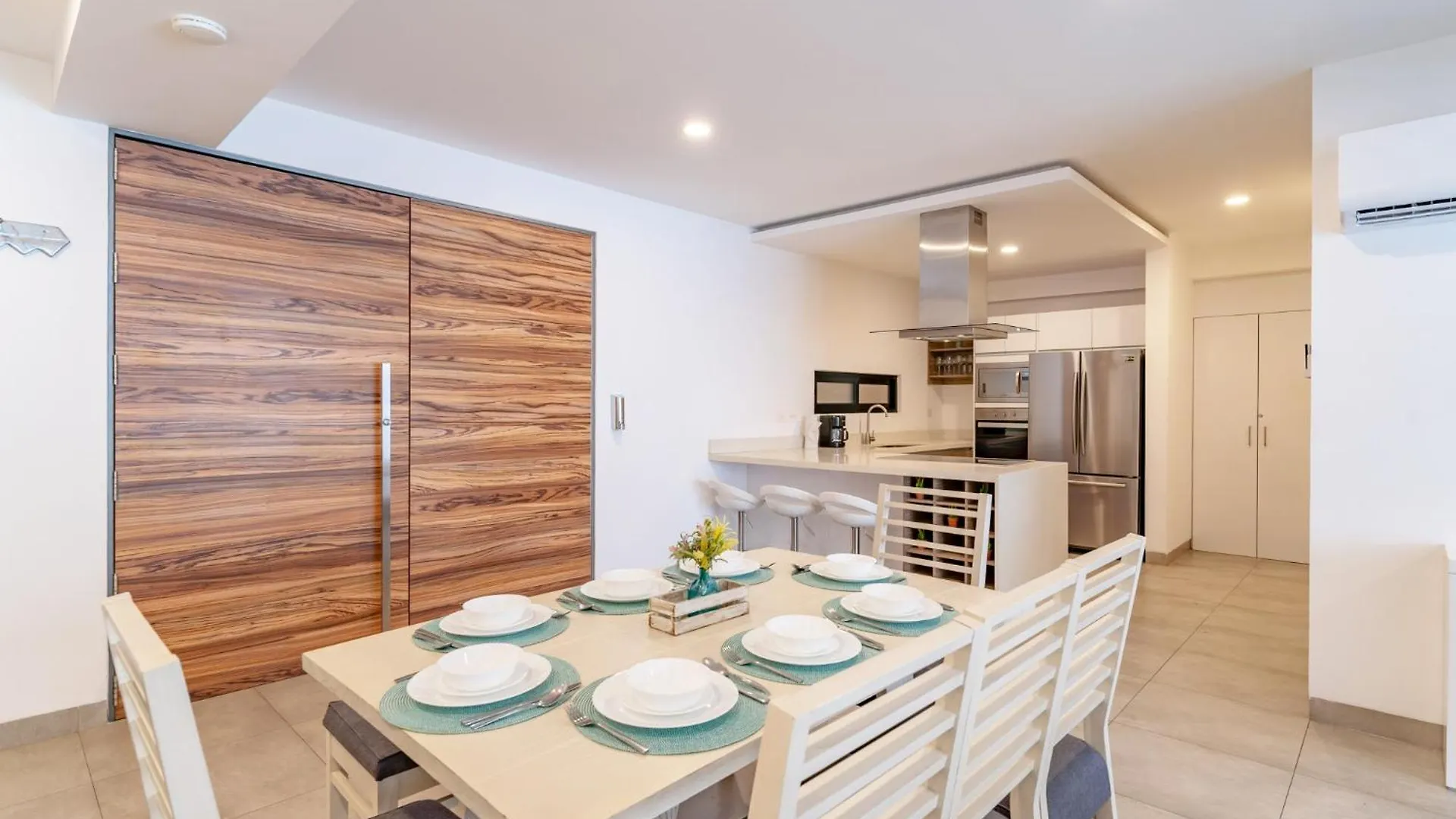 Condo At Icono 3 Bedrooms Close 5Th Playa del Carmen